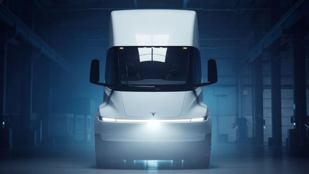 Tesla Semi
